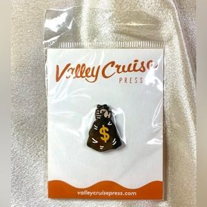 Emoji Moneybag Pin